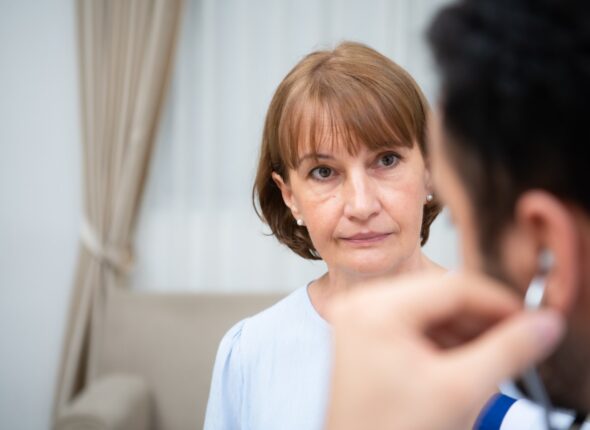 Šta je perimenopauza i šta se dešava u telu tokom prelaznog perioda