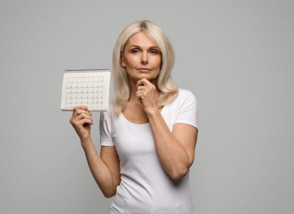 Kada perimenopauza postaje menopauza: znakovi prelaza i šta dolazi posle